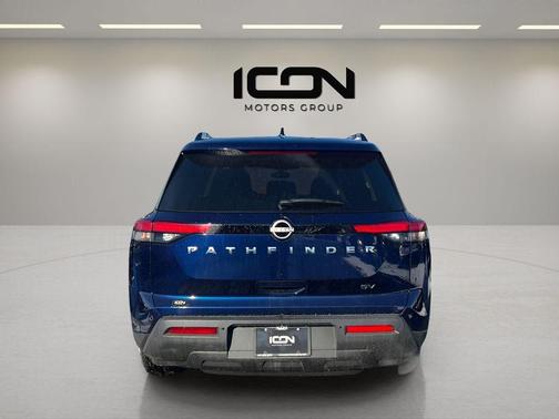 Deep Ocean Blue Pearl 2022 Nissan Pathfinder SV 2WD