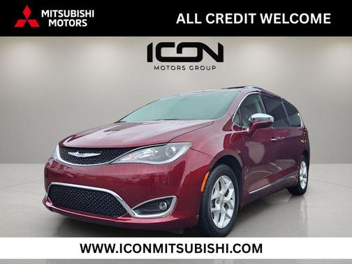 Velvet Red Pearlcoat 2020 Chrysler Pacifica Limited