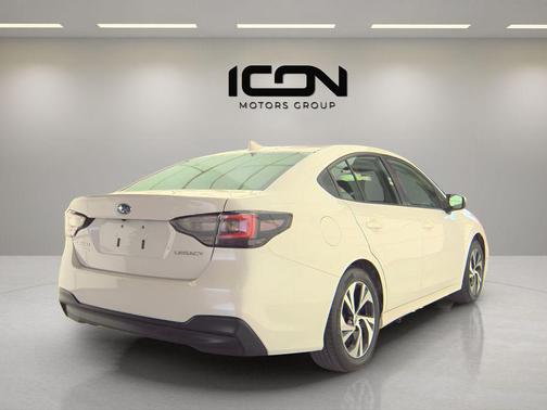 Crystal White Pearl 2024 Subaru Legacy Premium