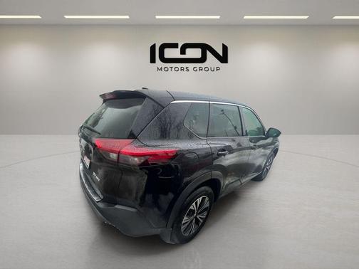 Super Black 2021 Nissan Rogue SV