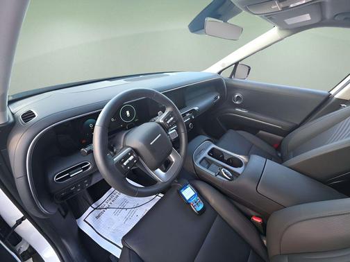 Creamy White Pearl 2026 Hyundai PALISADE SEL 7P