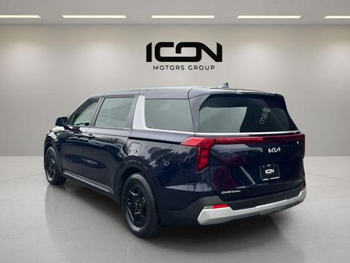 Deep Chroma Blue 2025 Kia Carnival LXS