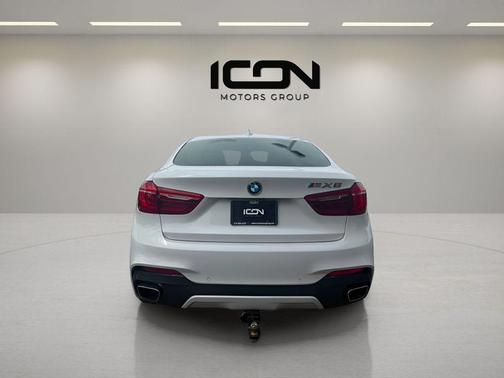 Mineral White Metallic 2019 BMW X6 xDrive35i