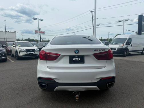 Mineral White Metallic 2019 BMW X6 xDrive35i