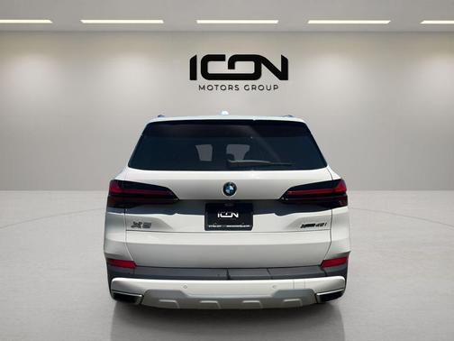 Alpine White 2026 BMW X5 xDrive40i