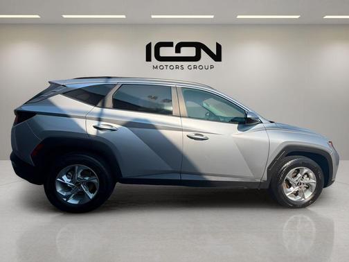 Shimmering Silver 2024 Hyundai TUCSON SEL