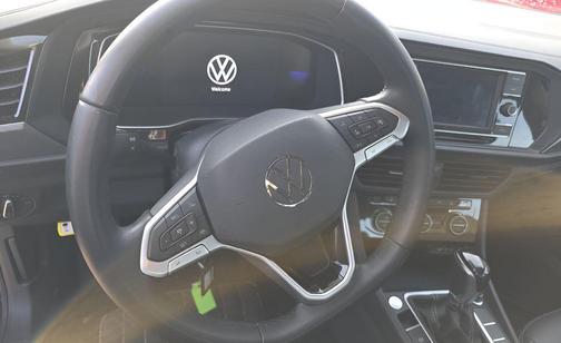 Rising Blue Metallic 2024 Volkswagen Jetta 1.5T SE