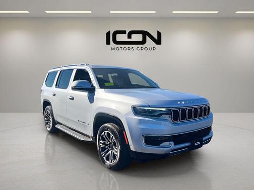 Silver Zynith 2022 Jeep Wagoneer Series III 4x4