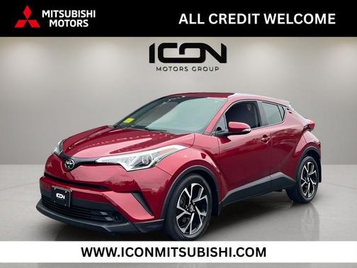 Blizzard Pearl 2018 Toyota C-HR XLE