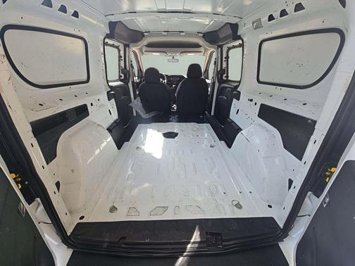 Bright White 2022 RAM ProMaster City Tradesman