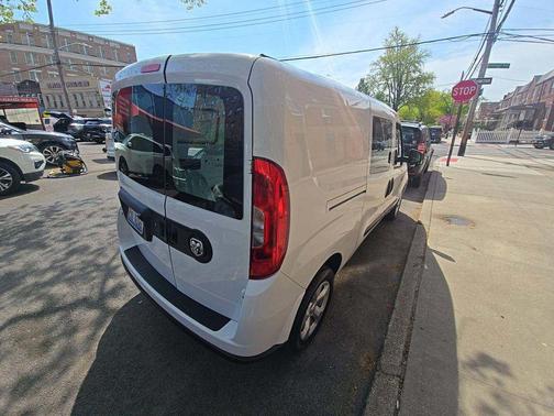 Bright White 2022 RAM ProMaster City Tradesman