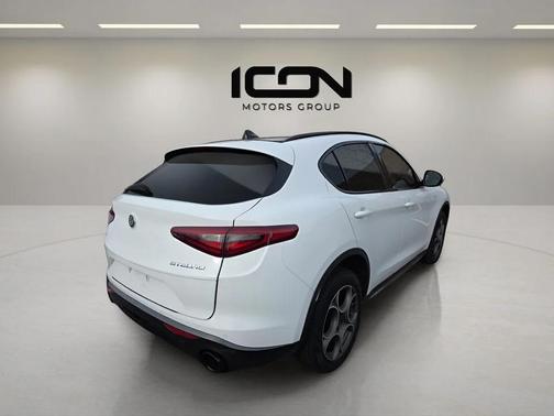 2023 Alfa Romeo Stelvio Ti