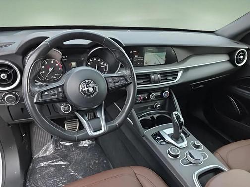 2023 Alfa Romeo Stelvio Ti