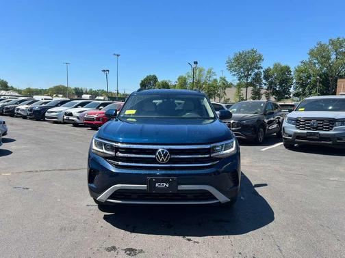 Tourmaline Blue Metallic 2023 Volkswagen Atlas 2.0T SE