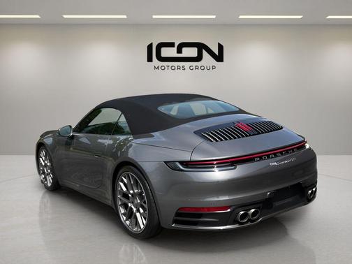 Agate Grey Metallic 2020 Porsche 911 Carrera 4S Cabriolet