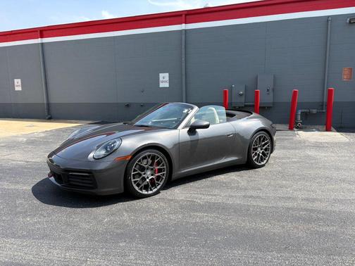 Agate Grey Metallic 2020 Porsche 911 Carrera 4S Cabriolet