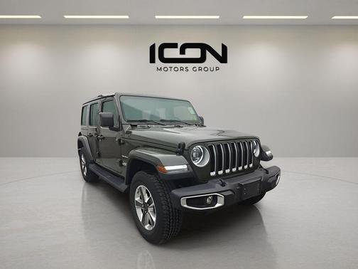 Sarge Green Clearcoat 2023 Jeep Wrangler 4-Door Sahara