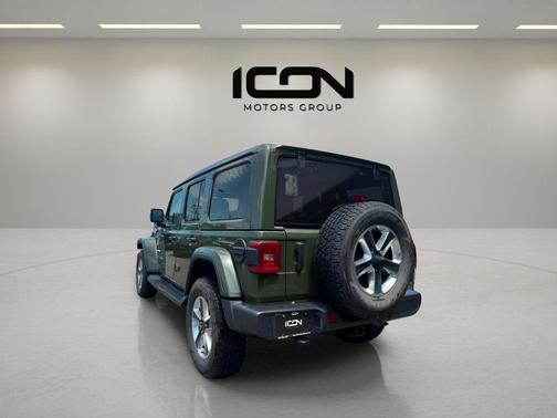 Sarge Green Clearcoat 2023 Jeep Wrangler 4-Door Sahara