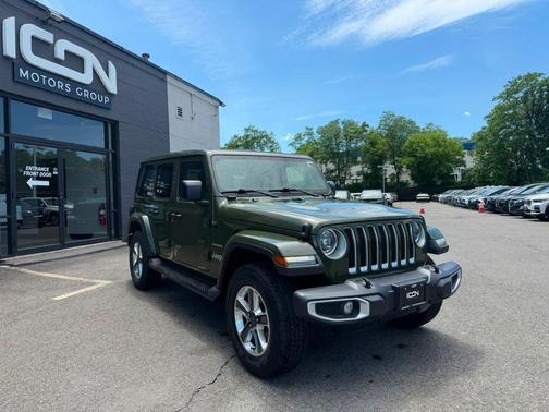 Sarge Green Clearcoat 2023 Jeep Wrangler 4-Door Sahara