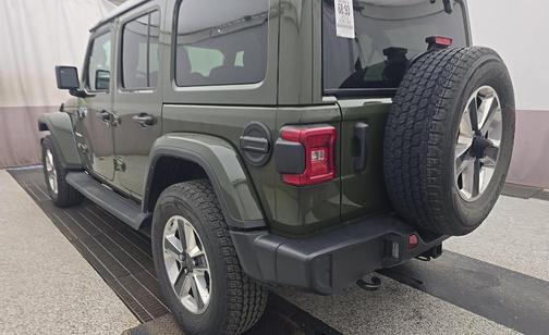 Sarge Green Clearcoat 2023 Jeep Wrangler 4-Door Sahara