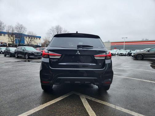 2021 Mitsubishi Outlander Sport SE