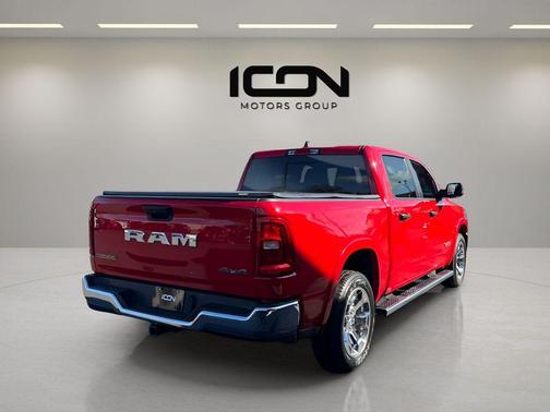 Flame Red Clearcoat 2025 RAM 1500 Big Horn/Lone Star