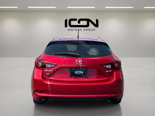 2018 Mazda Mazda3 Touring