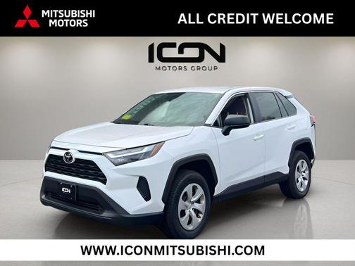 Ice Cap 2024 Toyota RAV4 LE