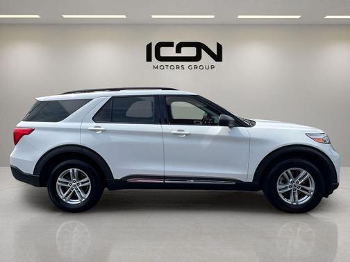 Star White Metallic Tri-Coat 2020 Ford Explorer XLT