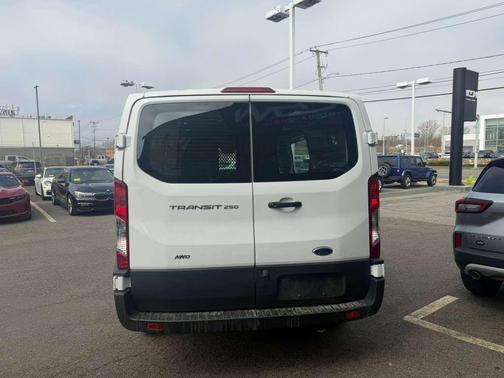 Oxford White 2023 Ford Transit-250 Base