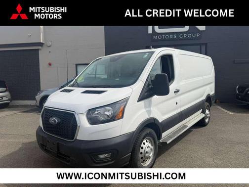 Oxford White 2023 Ford Transit-250 Base