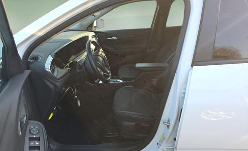 Summit White 2025 Buick Encore GX Preferred