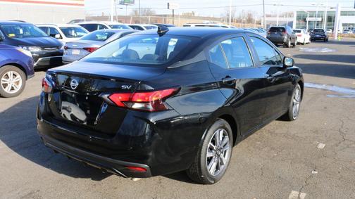 2020 Nissan Versa 1.6 SV