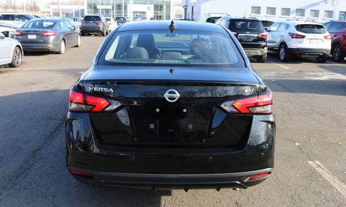 2020 Nissan Versa 1.6 SV