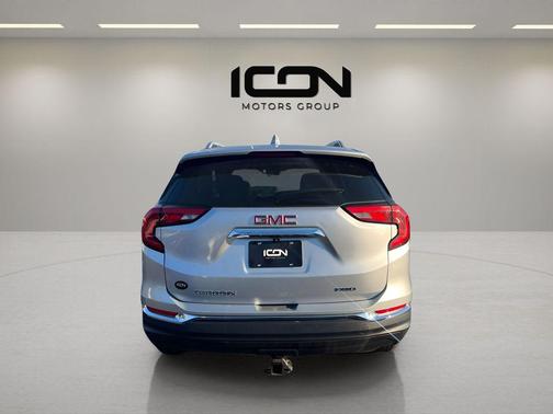 Quicksilver Metallic 2020 GMC Terrain SLT