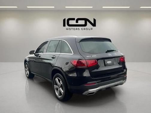 2022 Mercedes-Benz GLC 300 4MATIC