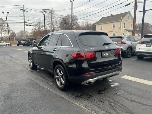 2022 Mercedes-Benz GLC 300 4MATIC