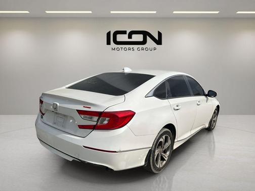 Platinum White Pearl 2019 Honda Accord EX-L