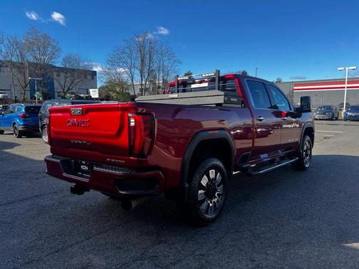 2024 GMC Sierra 2500 Denali