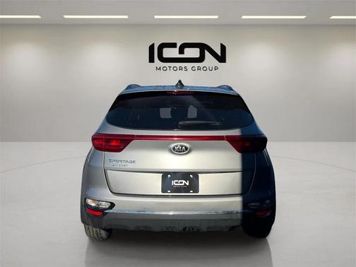 2022 Kia Sportage EX