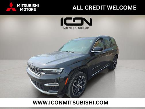 Diamond Black Crystal Pearlcoat 2023 Jeep Grand Cherokee Summit