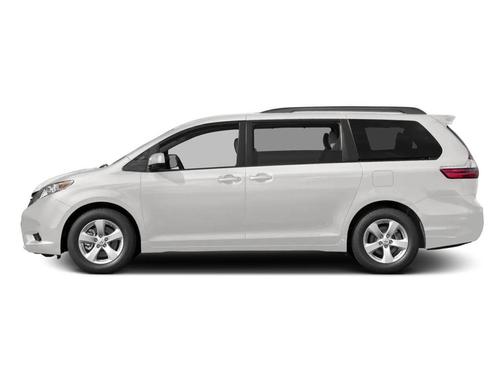 2017 Toyota Sienna LE