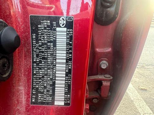 Barcelona Red Metallic 2021 Toyota Corolla LE