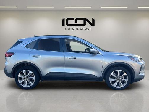 2023 Ford Escape Platinum