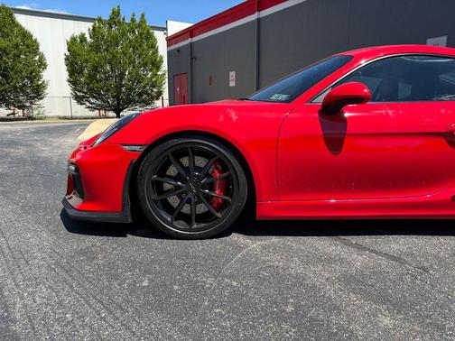 Guards Red 2016 Porsche Cayman GT4