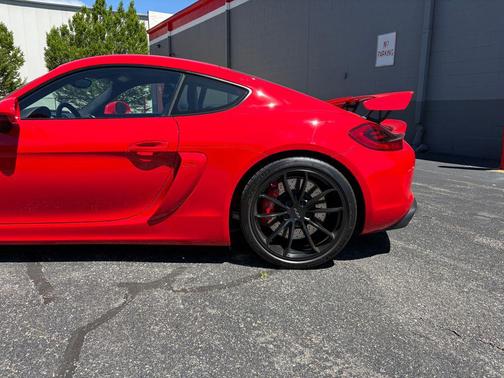 Guards Red 2016 Porsche Cayman GT4