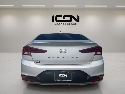 Symphony Silver 2019 Hyundai ELANTRA SEL