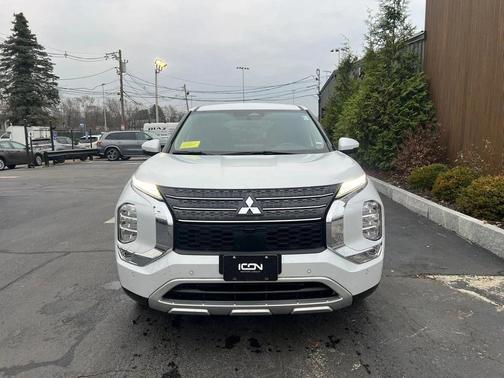 2023 Mitsubishi Outlander SE 2.5 2WD