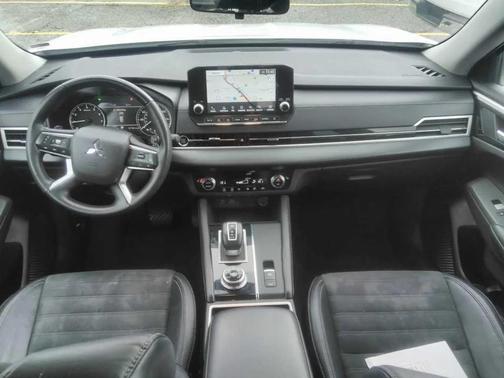 2023 Mitsubishi Outlander SE 2.5 2WD