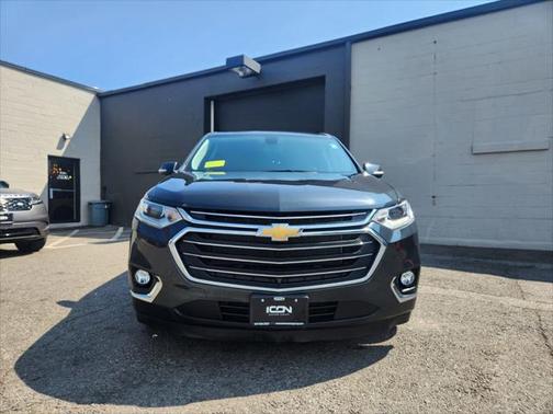 2021 Chevrolet Traverse LT Leather
